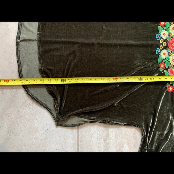 Umgee embroidered top - Picture 10 of 10